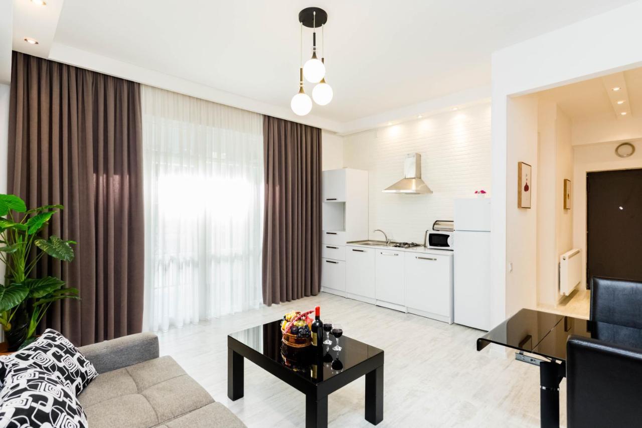 Luxury Apartment In The City Centre Tbilisi Eksteriør billede